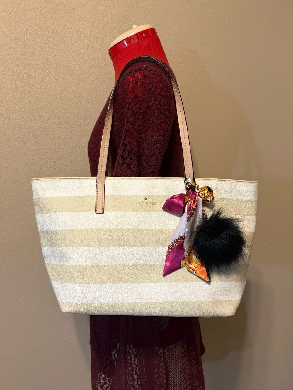 stunning Kate Spade tan/white striped tote with unbranded charm and scarf